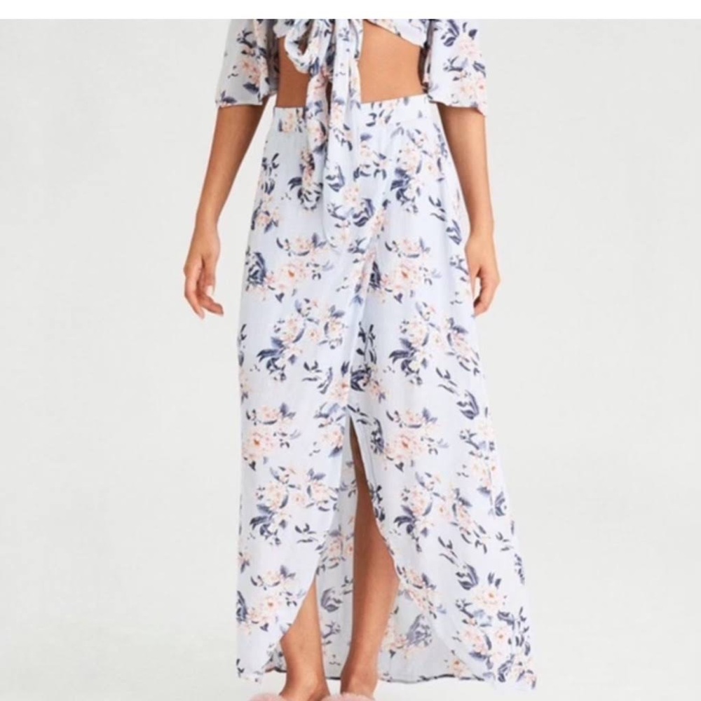 American Eagle | Light Blue Floral Asymmetrical Maxi Skirt